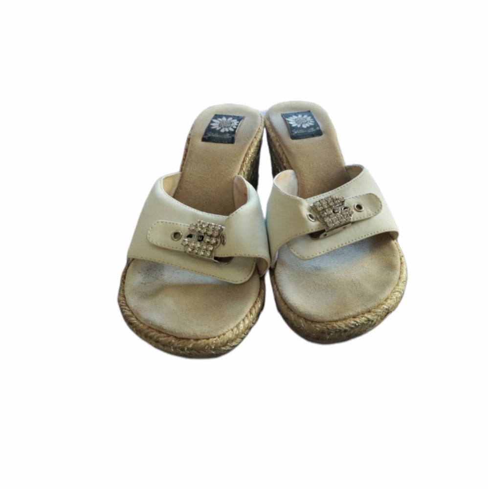 Yellow box Sandals women's size 8 Heels 3" material jute Used